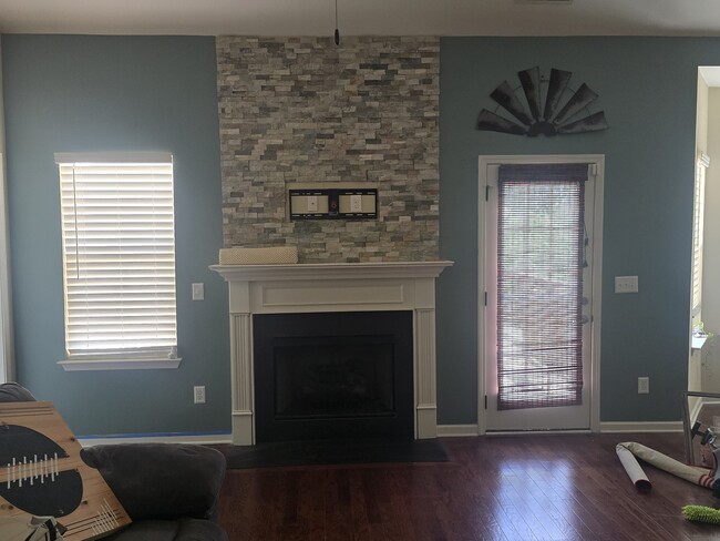 Photo - 173 Blackpool Dr