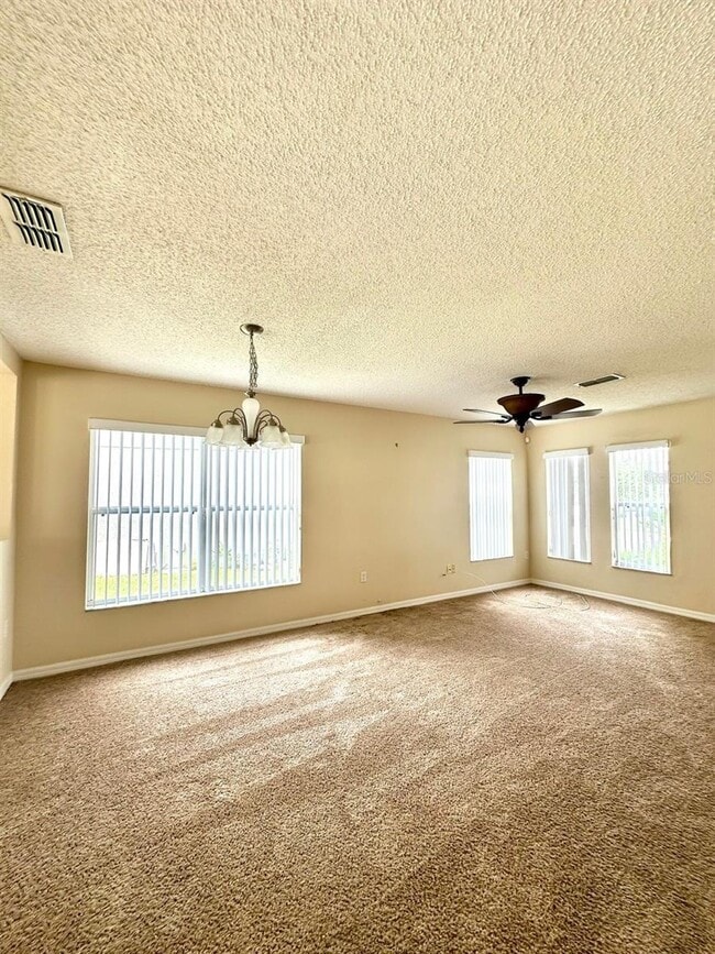 Photo - 410 Canna Dr