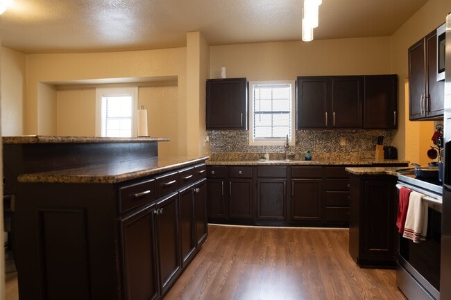 Photo - 306 Washington St