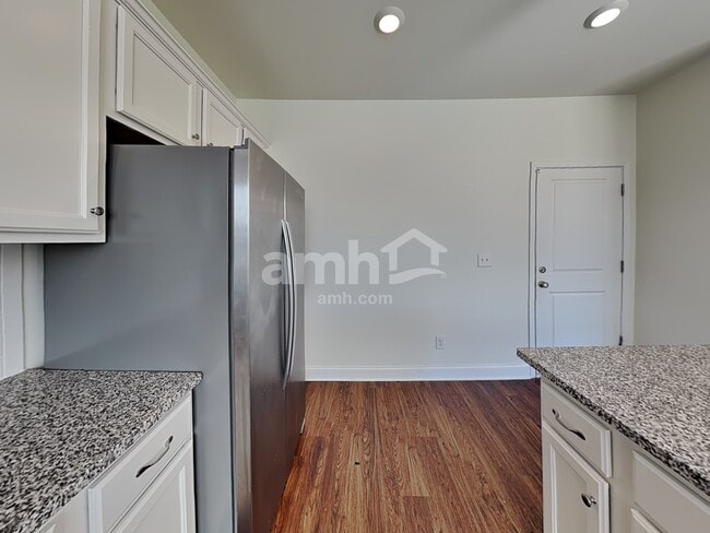 Photo - 2854 Chapel Hill Rd