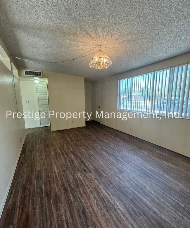 Photo - Charming, Centrally Located Brick House!