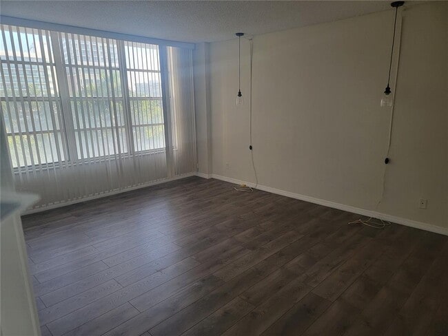 Photo - 3800 S Ocean Dr