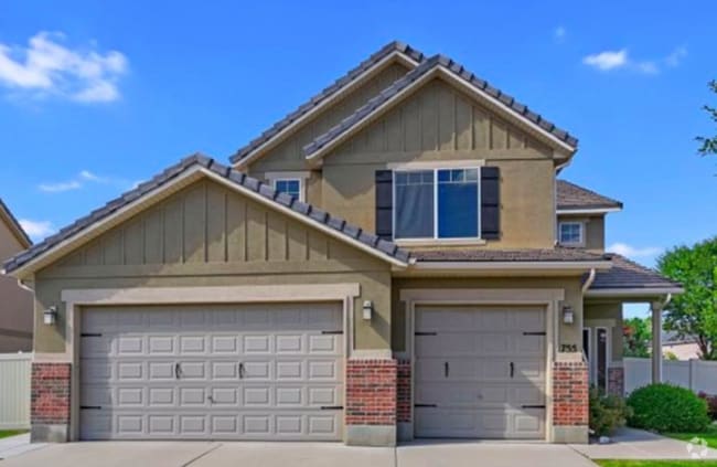 Building Photo - BEAUTIFUL HOME IN DESIRABLE SPRING CREEK R...
