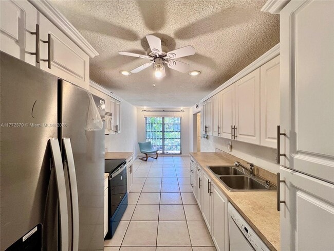 Photo - 3302 Farragut St