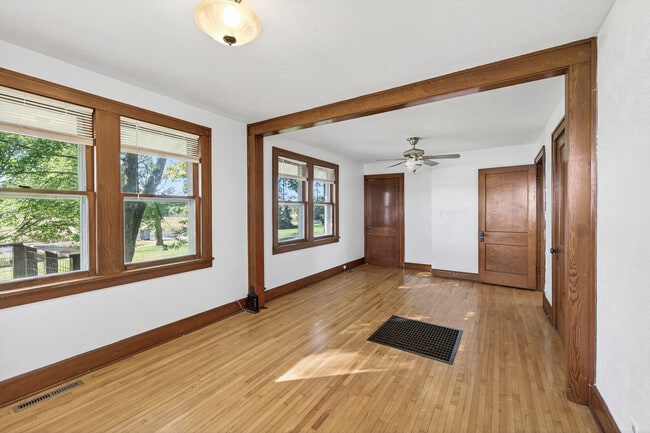 Photo - 43965 Deerwood Trail