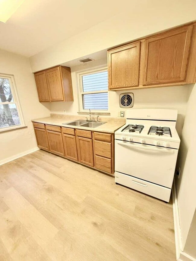 Photo - Updated 2BD 1BA Single Family House in Brackenridge!