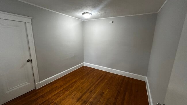 Photo - 30 Russell St Unit 2