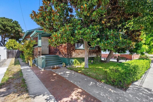 Photo - 1733 Lincoln Ave