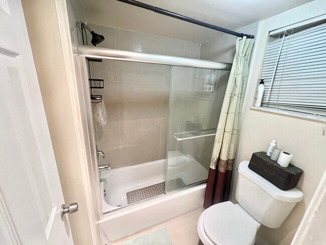 Photo - 9430 Tangerine Pl Unit 202