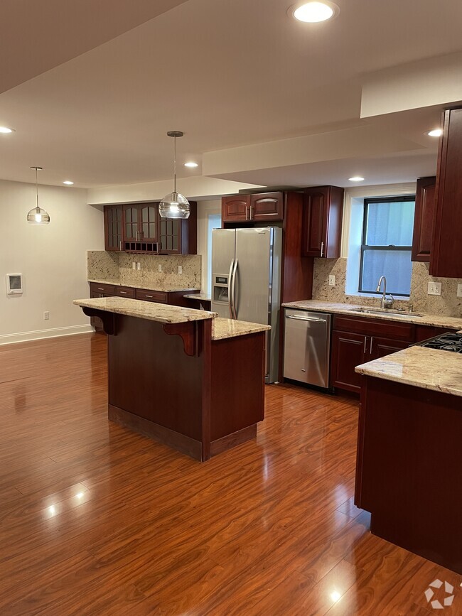 Building Photo - 95 Saint Botolph St Unit 1 Rental