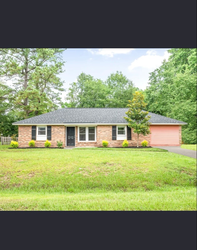 Building Photo - 4452 Elderwood Dr Rental