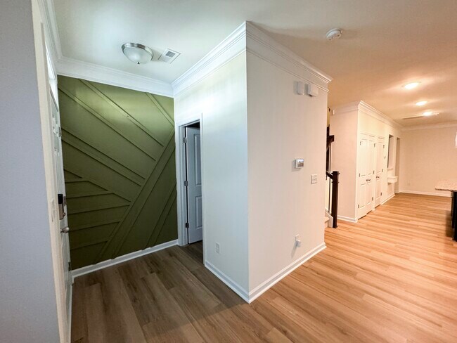 Photo - 106 Synandra Dr