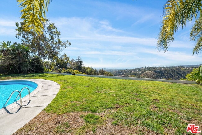 Photo - 1641 Tower Grove Dr