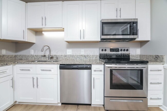 Photo - 1021 Amber Acres Ln