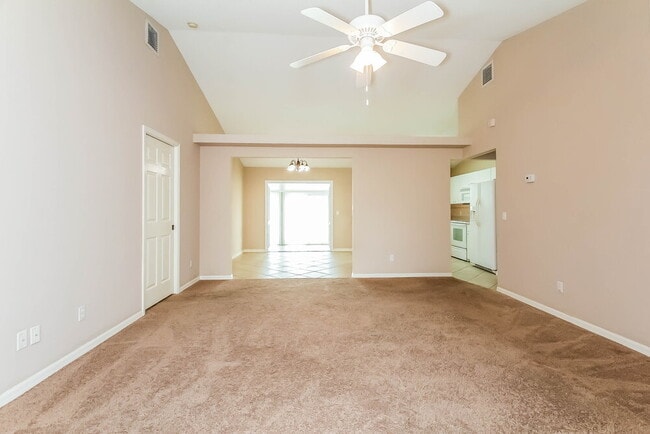 Photo - 4637 72nd Ct E