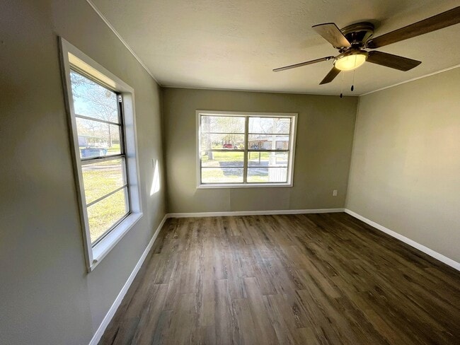 Photo - 104 Co Rd 2401
