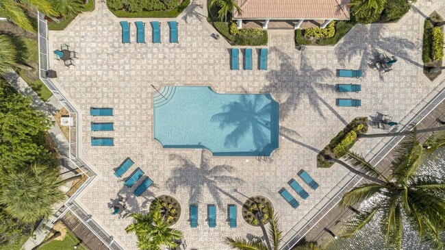 Waters Edge Delray