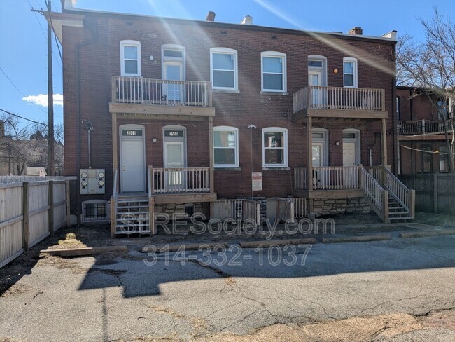 Photo - 3501 Pestalozzi St Unit A