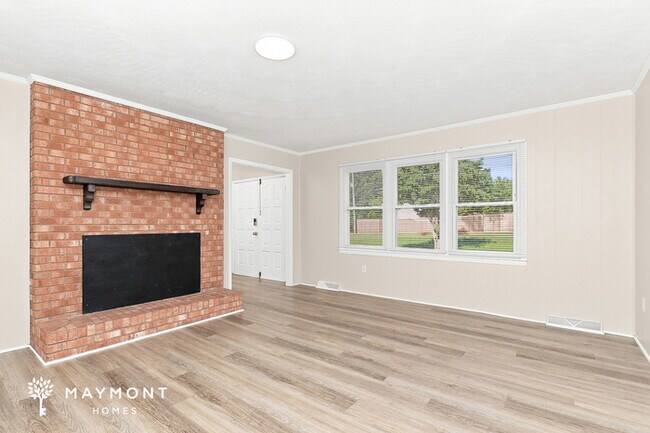 1404 Cedar Dr