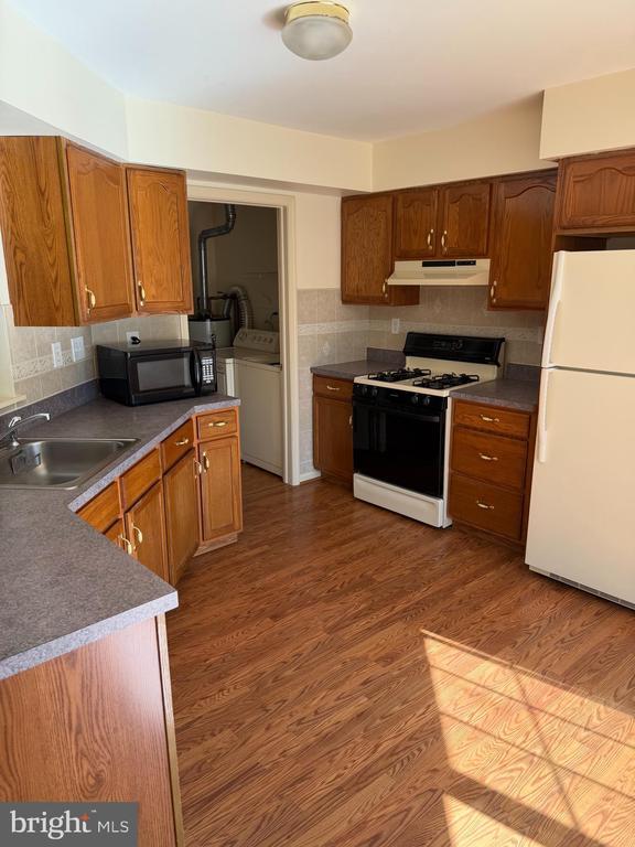 Photo - 1169 Sharp Rd