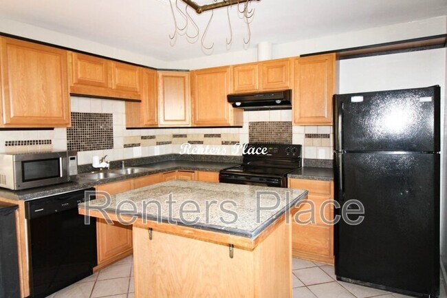 Photo - 1345 E 45th Pl