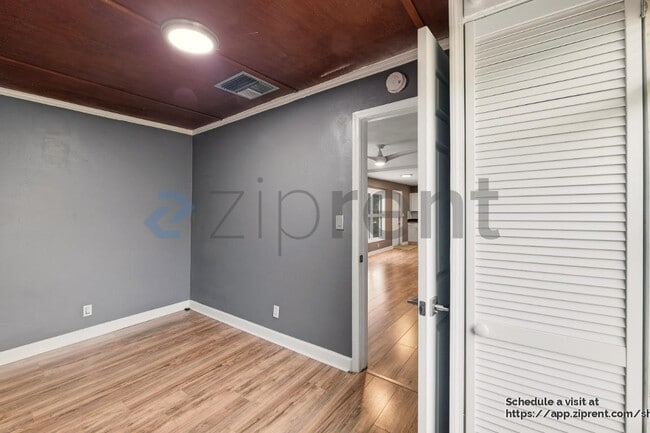 Photo - 1612 E Sitka St