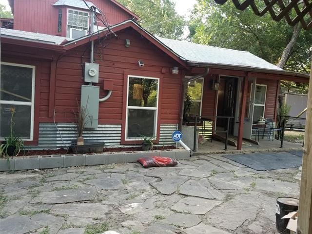 Photo - 2207 Silverado Dr