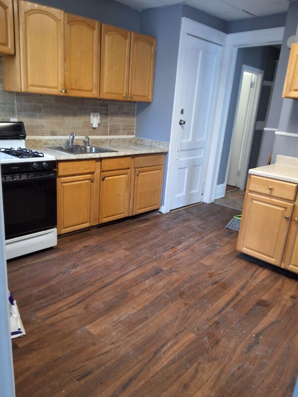 Photo - 306 Church St Unit Apt 2