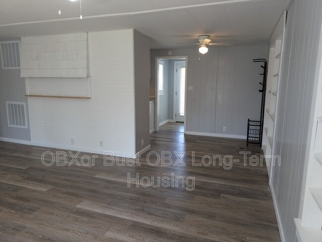 Photo - 111 Faris Dr