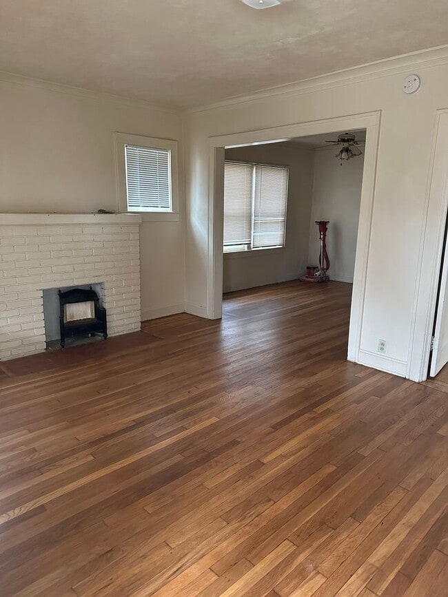 Photo - 2 Bedroom 1 Bath Home for Rent