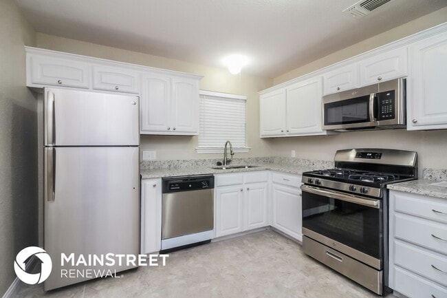 Photo - 3031 Touraine Dr