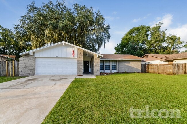 Building Photo - 816 Centerwood Ct