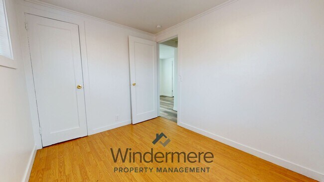 Photo - Coll817 Unit Coll821