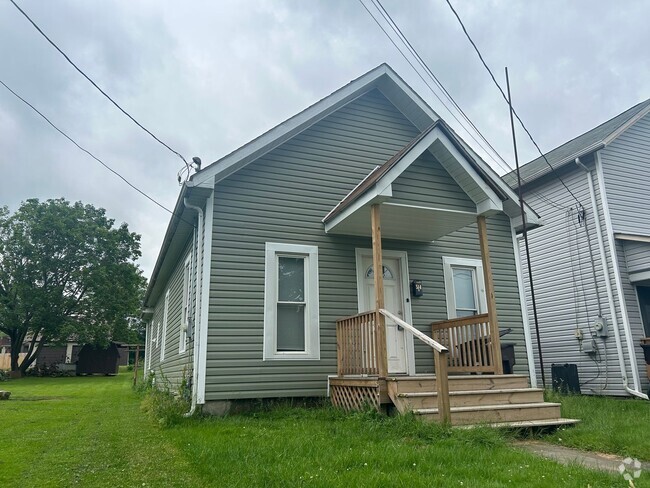 Building Photo - Single Family Home in Grove City