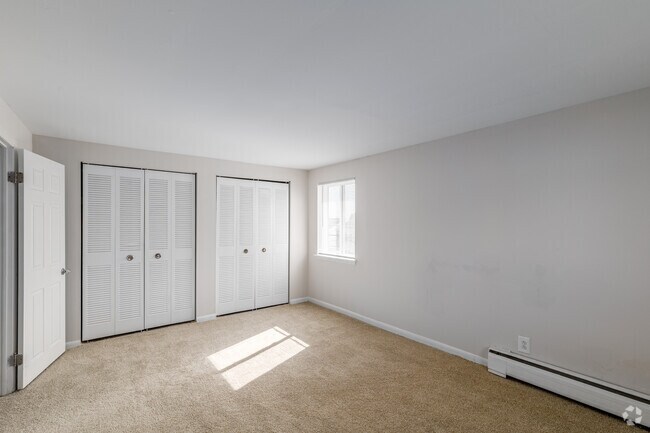 1 BR, 1 BA - 700SF - Bedroom - Villages of Westbrook