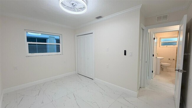 Photo - 3727 Overlook Dr NE