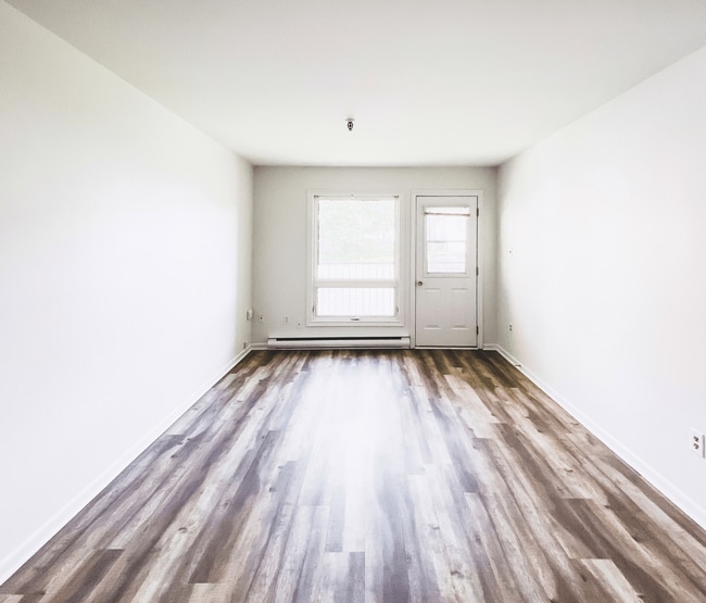 Photo - Forest Manor Apartments