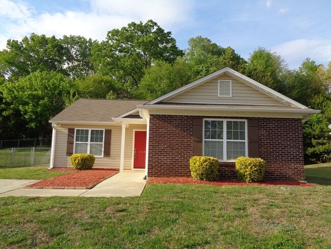 Building Photo - One Level House for Rent-Clemmonsville Rd. Area