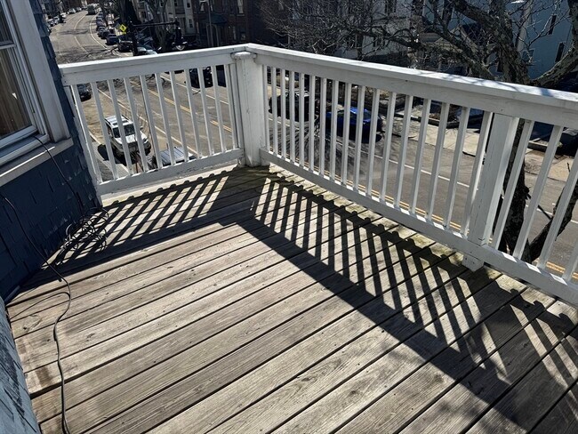 Photo - 474 Talbot Ave Unit 3