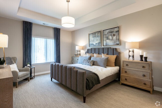 2BR, 2BA - 1,726SF