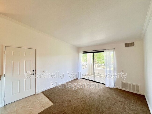 Photo - 78650 Ave 42