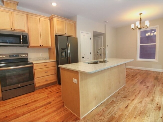 Photo - 4BD/3.5BA S. Burlington Townhome - Hillside at O'Brien Farm