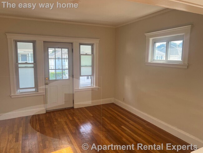 Photo - 73 Frederick Ave Unit #2