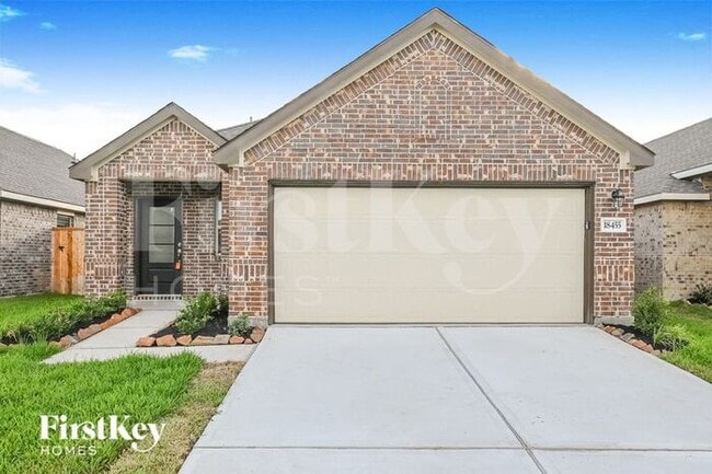 Building Photo - 18455 Summit Ranch Dr Rental
