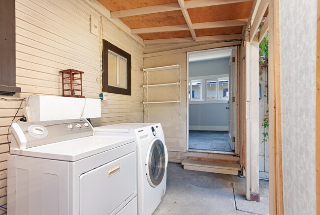 Photo - 1421 29th St