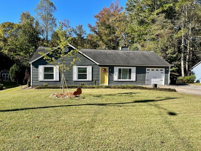 Photo - Beautiful newly renovated 3 bedroom 2 bath...