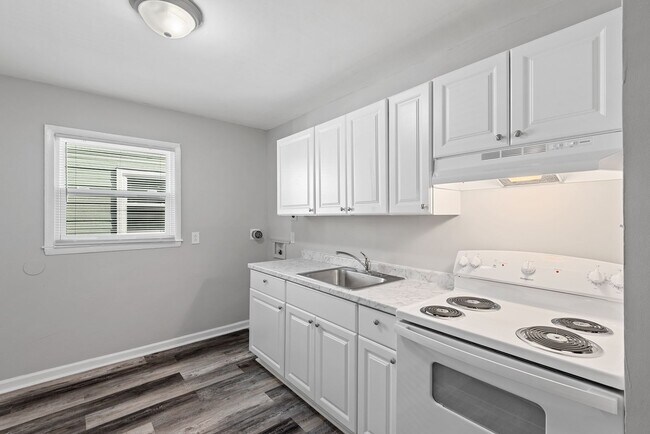 Photo - 409 N Maple St Unidad A