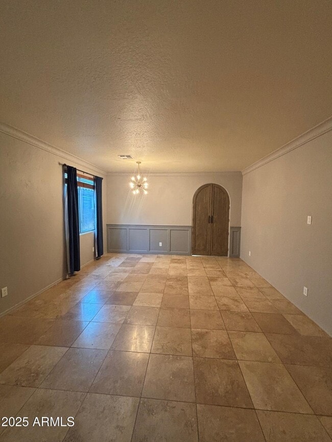 Photo - 39624 N Messner Way