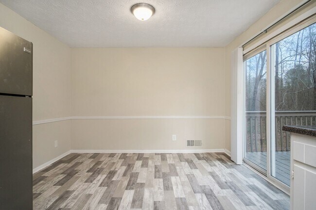 Photo - 3 Bedroom 2 Bathroom House