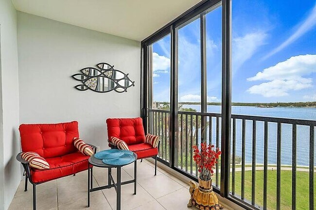 Photo - 300 Intracoastal Pl